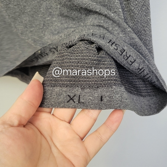 Lululemon Metal Vent Tech Short Sleeve - Picture 6 of 6